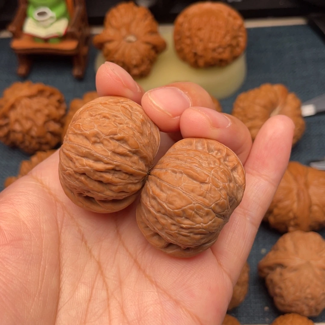 把件文玩核桃36矮桩铁锤全品