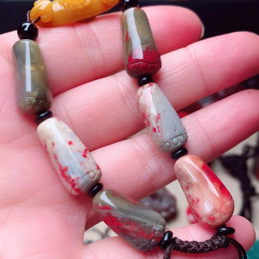 昌化鸡血石用****4精品手串
