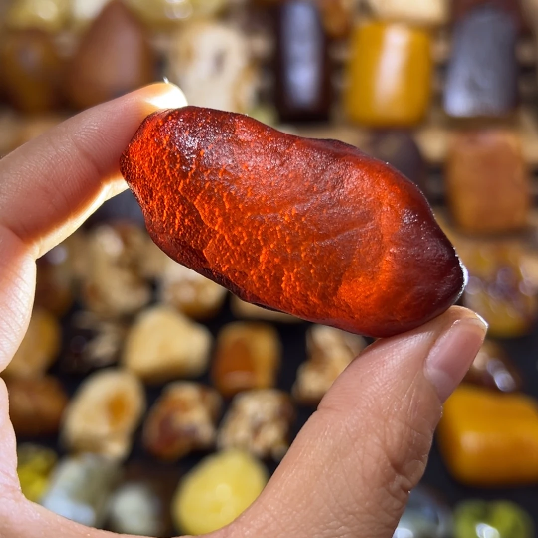 定制琥珀足银镶嵌琥珀蜜蜡