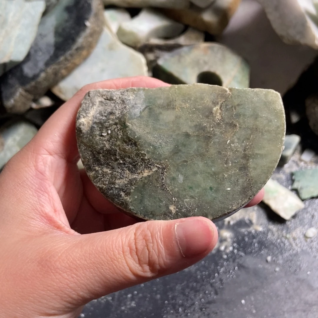 翡翠未镶嵌挂件天然翡翠