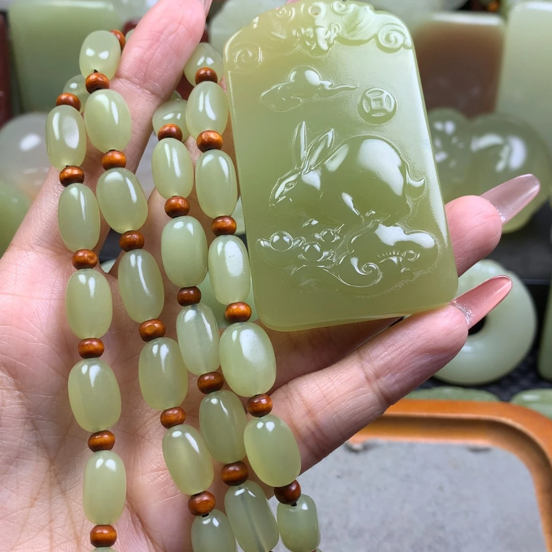 新疆昆仑山料牌子