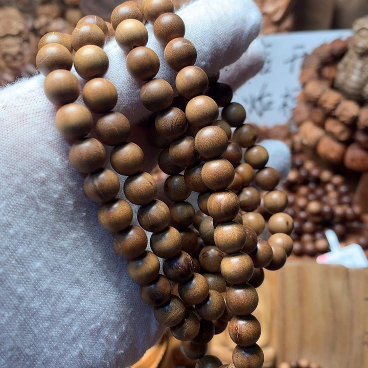 檀香木手串/手链老山檀香0.8多顺瑕