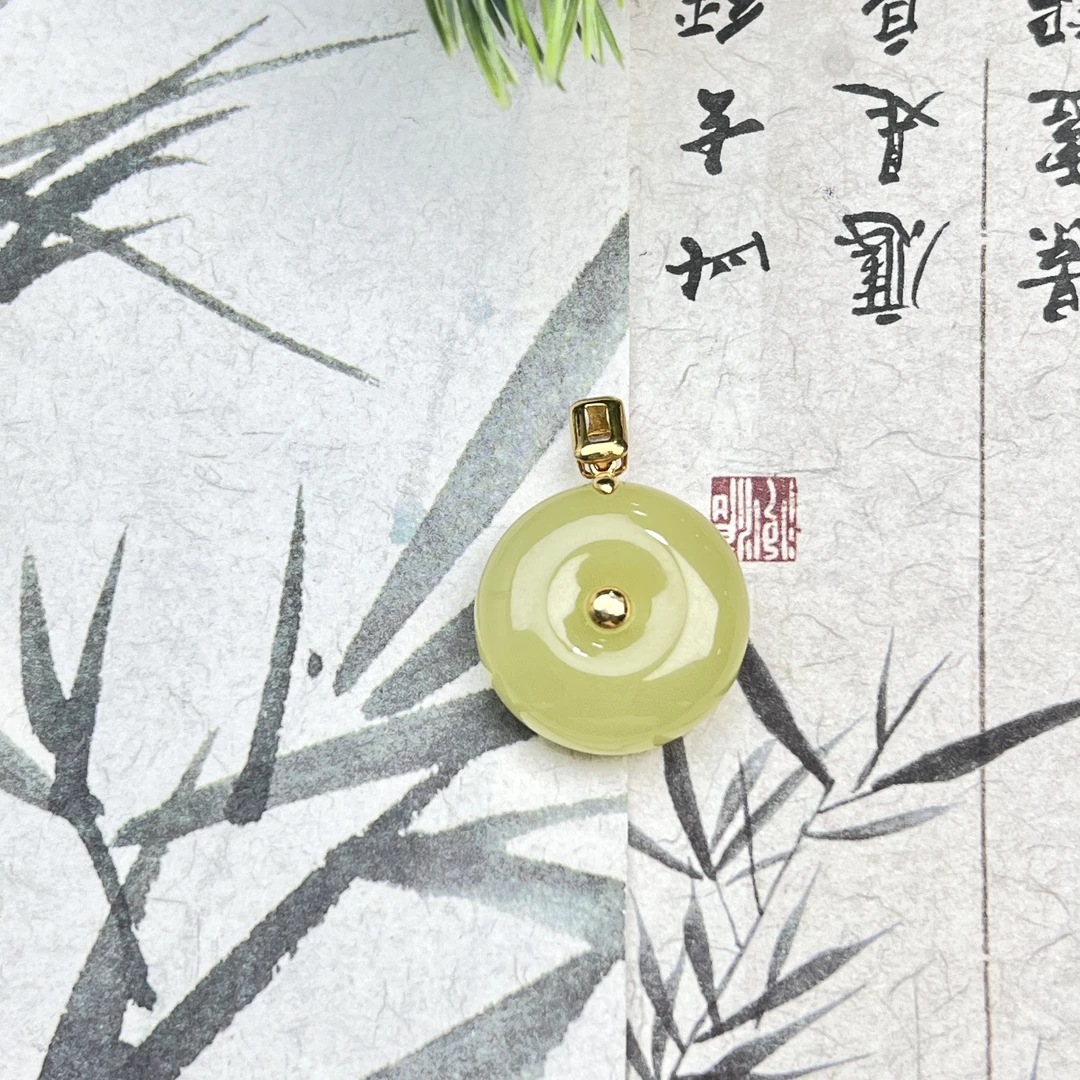 WCB23和田玉黄口平安扣18k金镶吊坠21*8mm+多样性发其一
