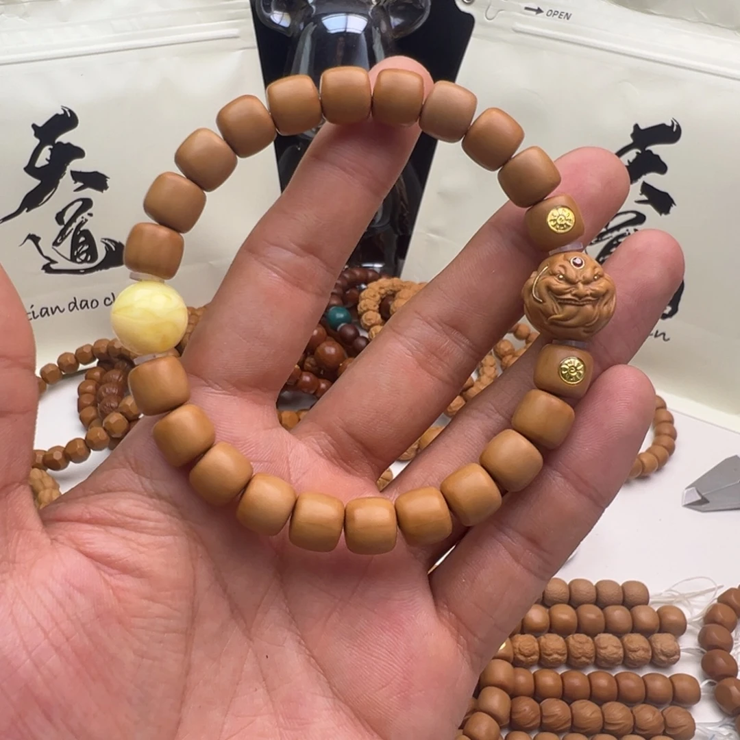 吊坠猴头核桃战斗瑕道珠➕舔僧➕双标➕二代蜡