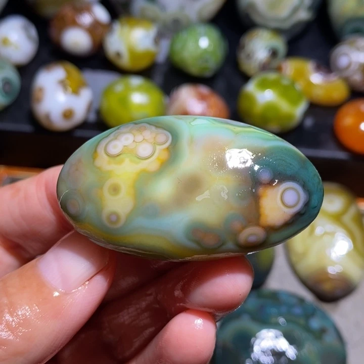 未镶嵌玛瑙/玉髓珠宝半成品95