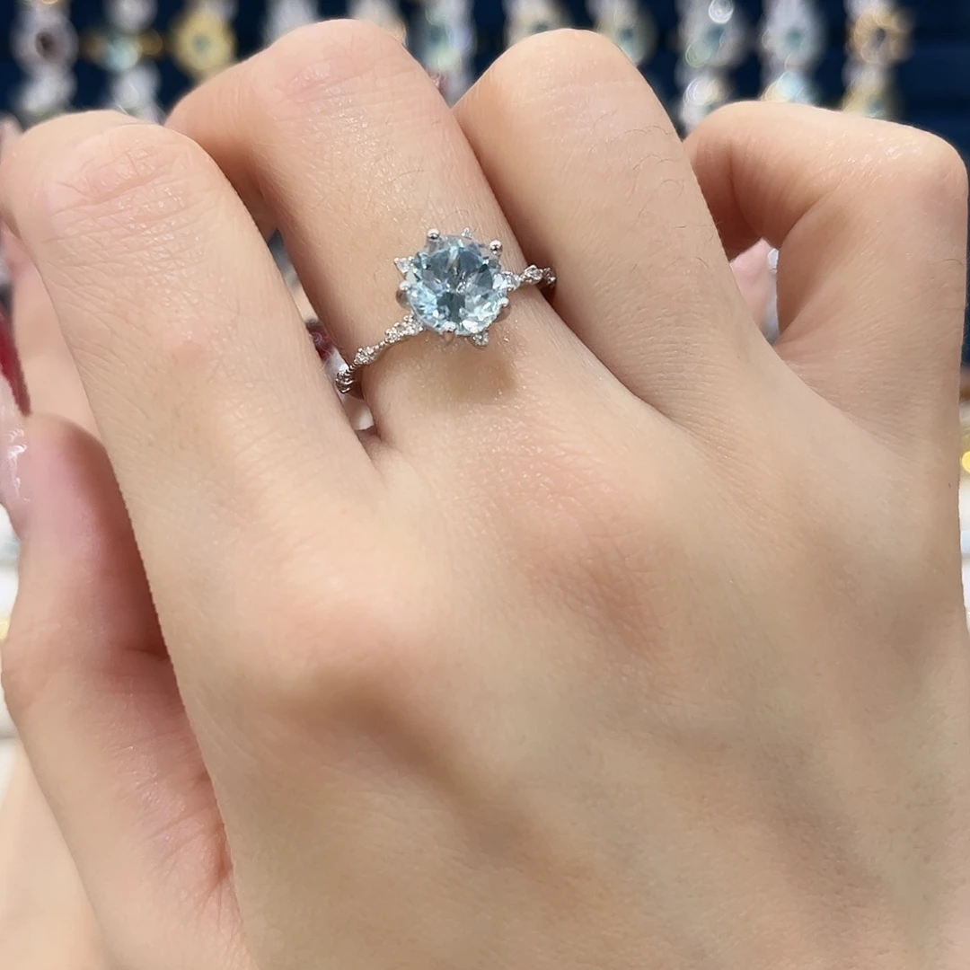 托帕石女款银S925镶嵌戒指