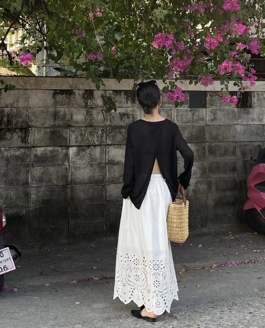 【轻风】后开叉圆领轻薄宽松打底衫