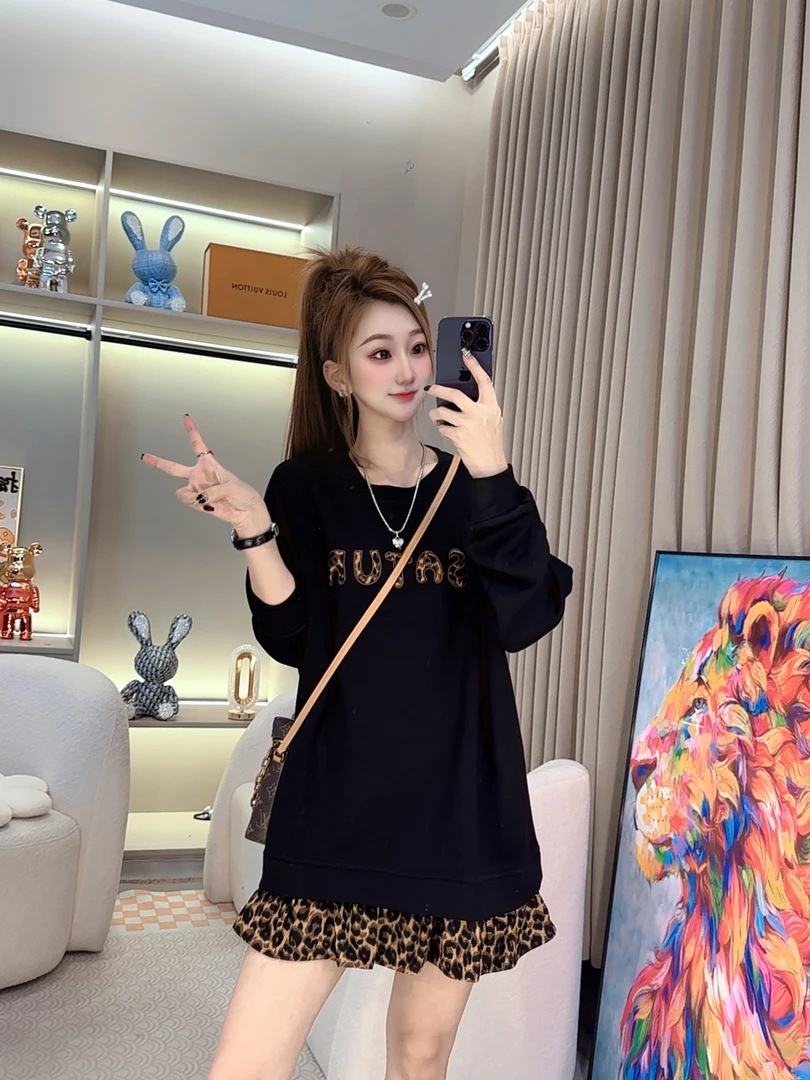 （吴万岁推荐）洋气百搭减龄显瘦小个子遮肉中长款豹纹拼接连衣裙