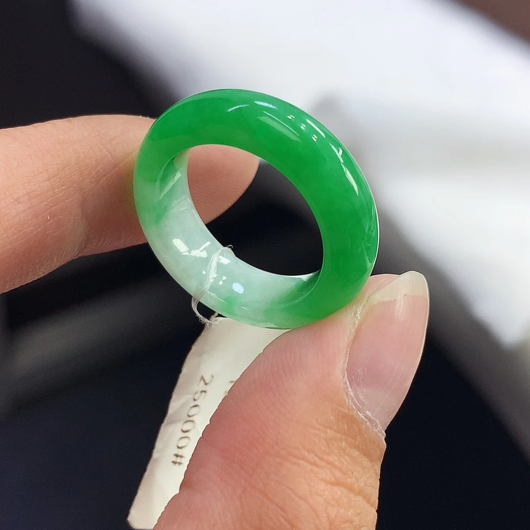 翡翠未镶嵌戒指12号