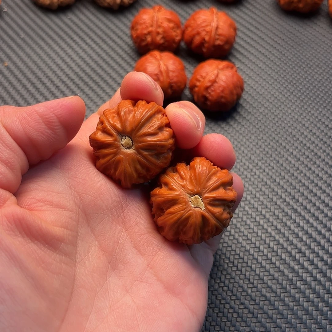 ᝰ***/吊坠文玩核桃哈哈