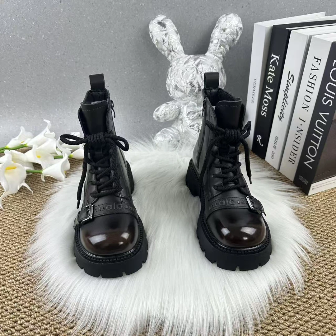 英伦风马丁靴2025秋冬季爆款软底软面增高显瘦经典时尚百搭短靴