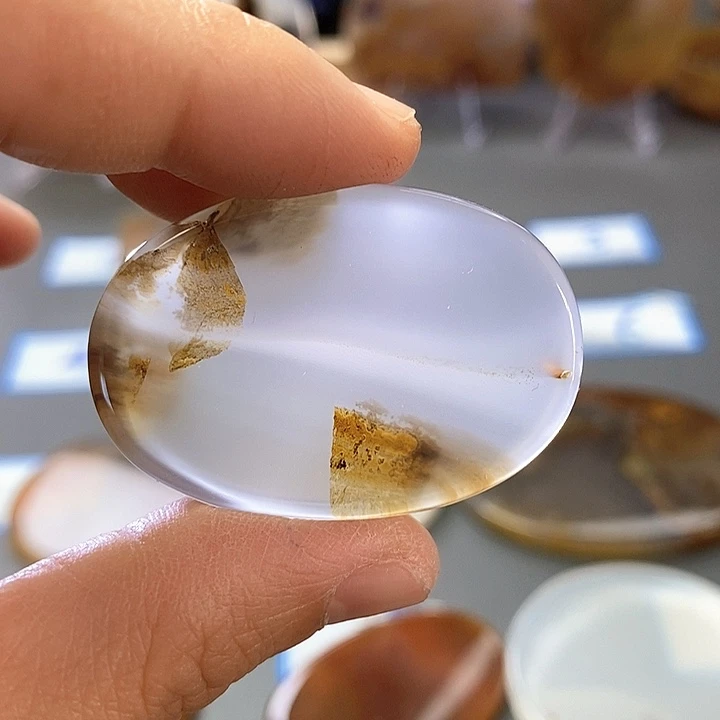 玛瑙/玉髓未镶嵌珠宝半成品