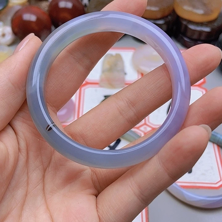 【闪购商品】玛瑙/玉髓未镶嵌珠宝半成品你*人