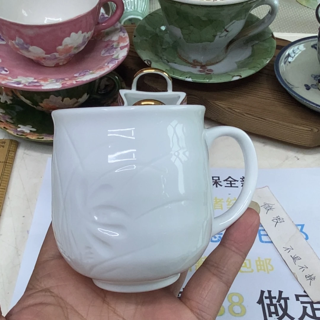 瓷片哈哈哈哈哈哈哈哈哈