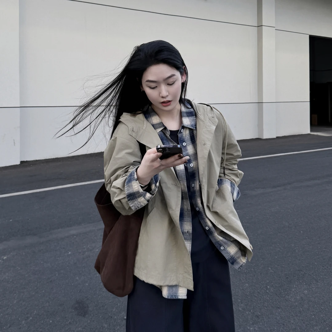 今婷【纸感棉】百搭休闲宽松便设计感连帽雾面质感外套-J25101312