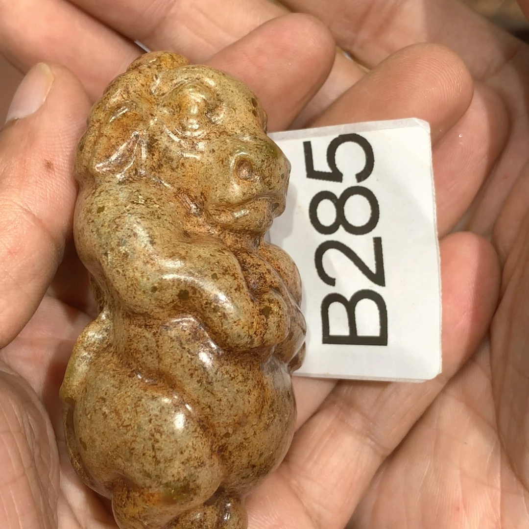 未镶嵌和田玉挂件泉