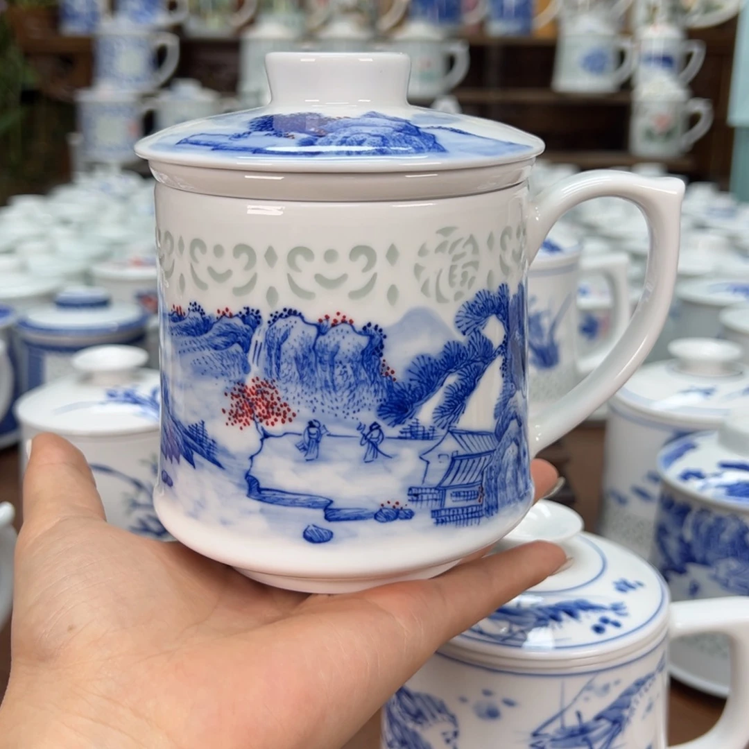 北**，景德镇陶瓷高温瓷