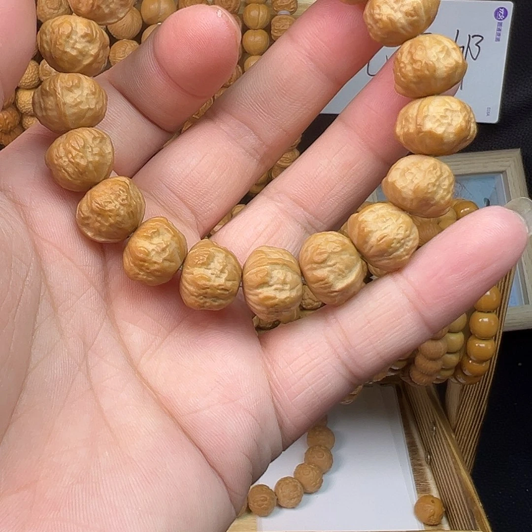 屁***东手串猴头核桃全品精工无药三角蛙