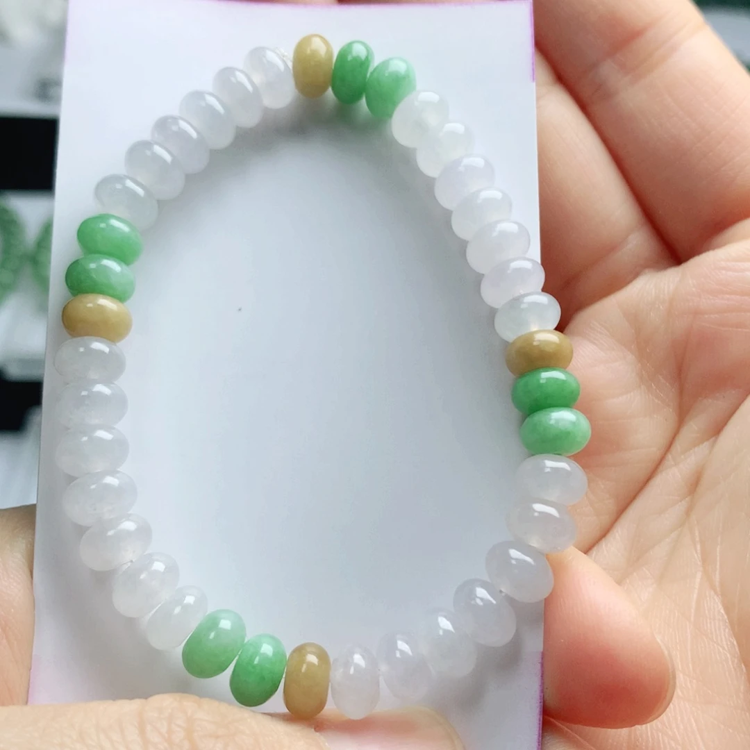 翡翠手链未镶嵌珠串