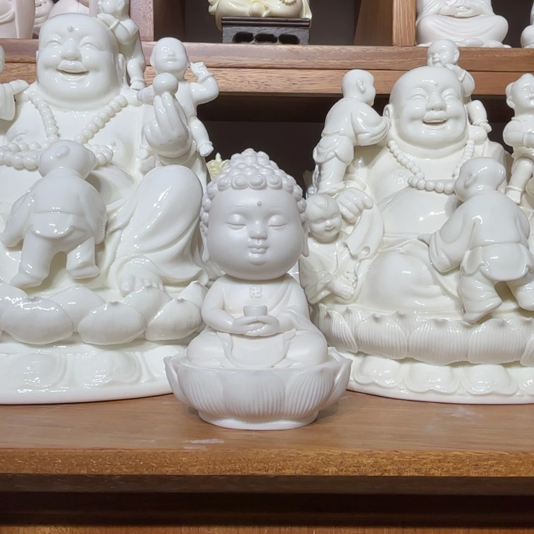 自***之泥塑宝宝佛1111111