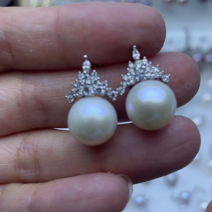银S925镶嵌淡水珍珠耳饰