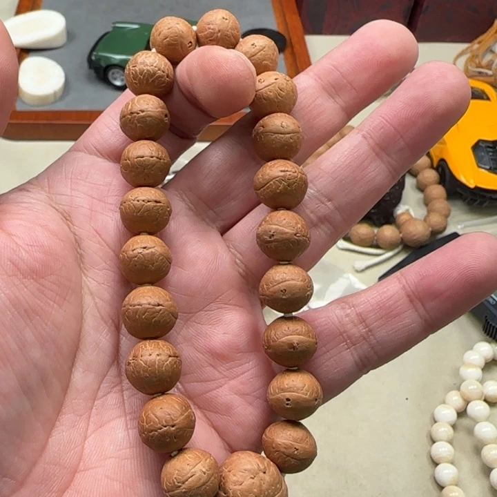 白玉菩提吊坠凤眼436