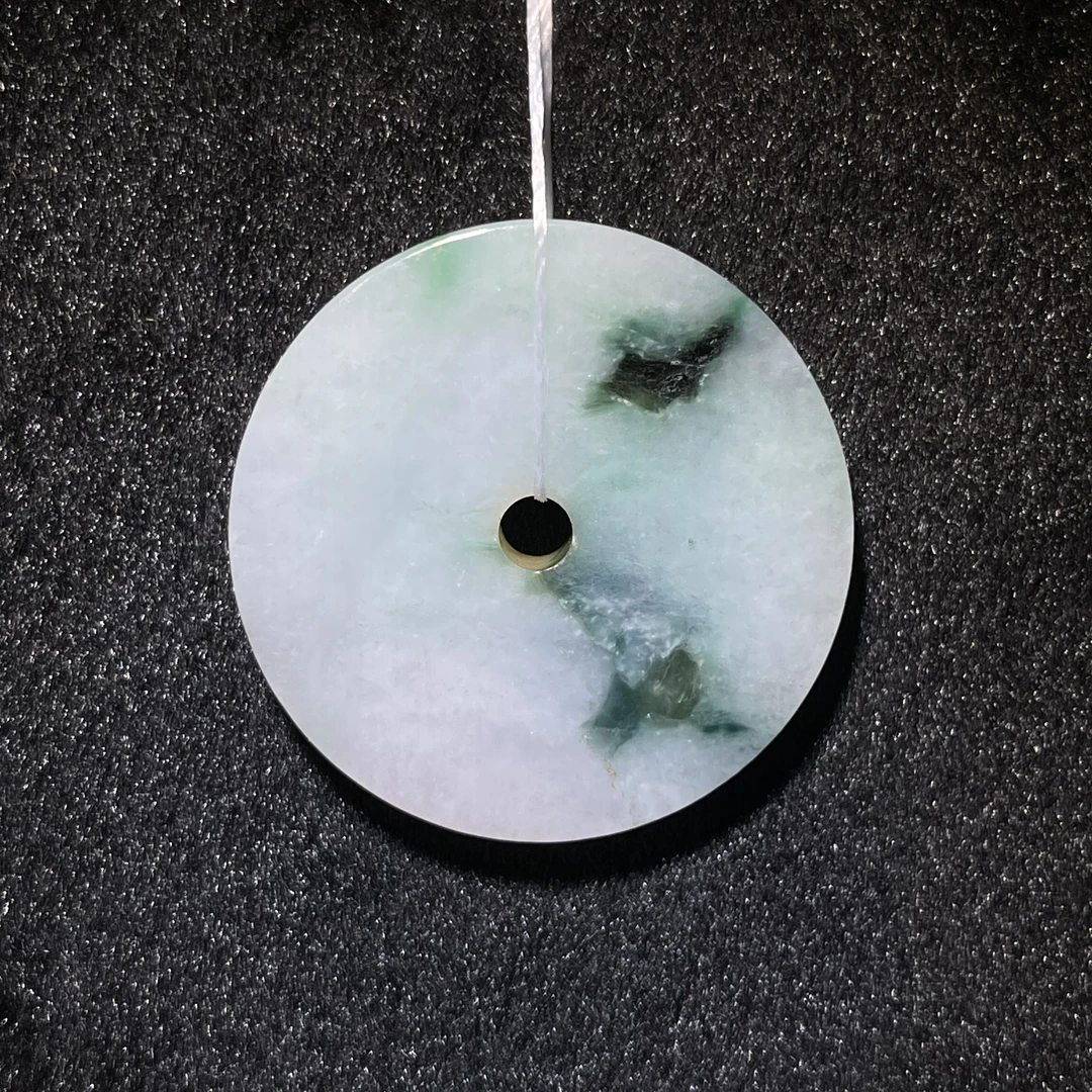 臻藏（8a）翡翠挂件2504290018