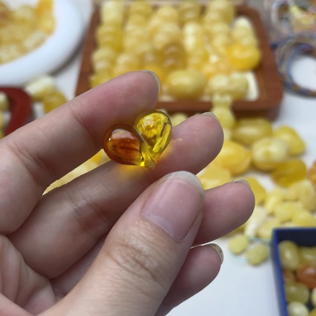 【闪购商品】未镶嵌蜜蜡裸石配饰