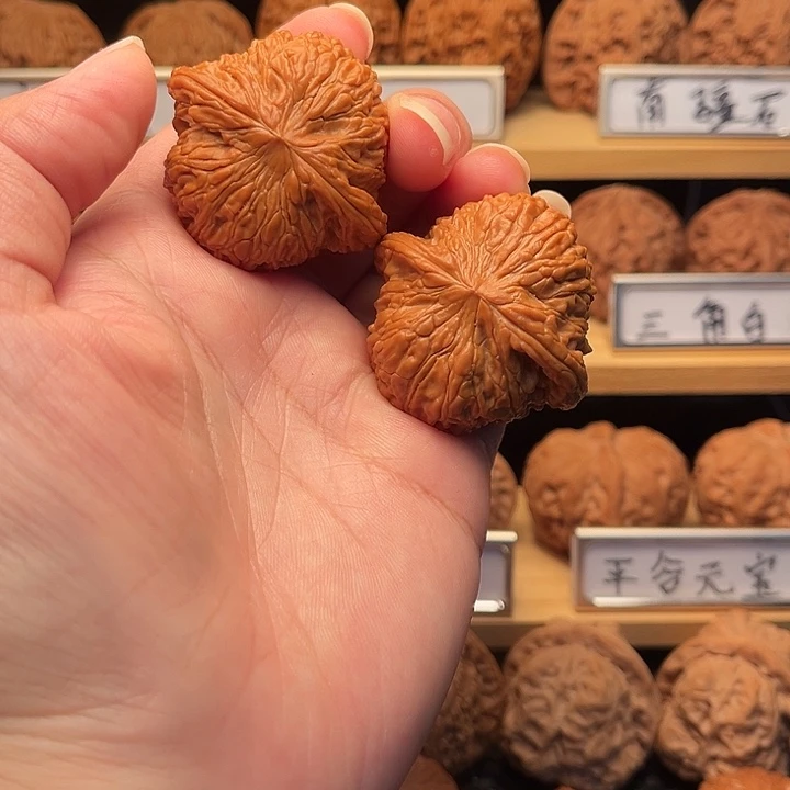 核桃42泥鳅背。