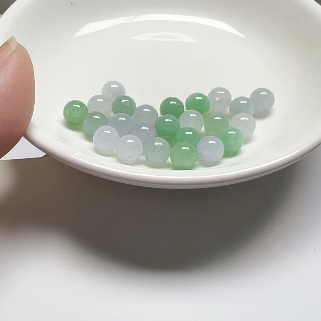 散珠翡翠一**城纯天然缅甸翡翠A货卡7，24颗