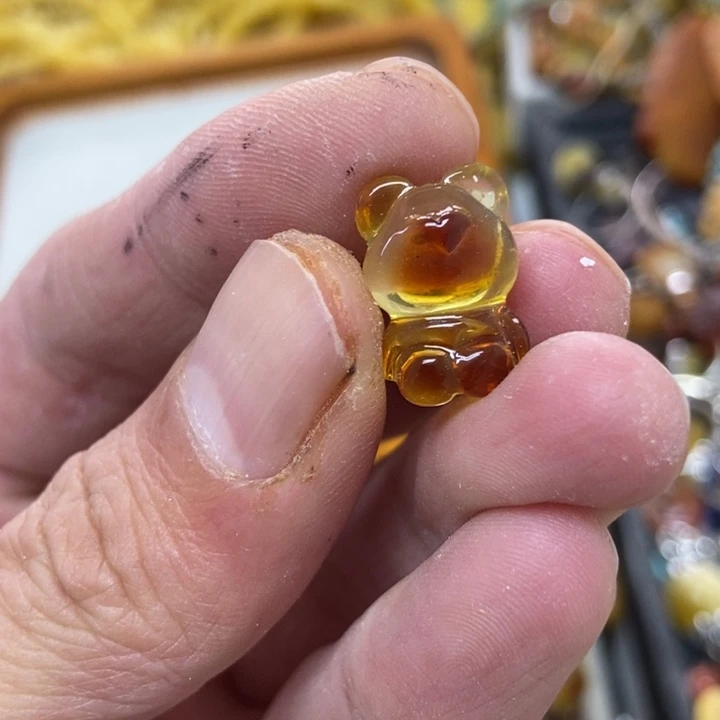 未镶嵌蜜蜡裸石吊坠