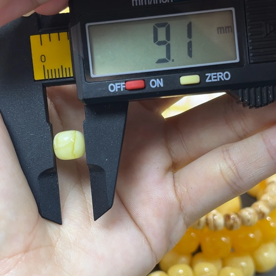 琥珀未镶嵌手串单珠老型今日特价