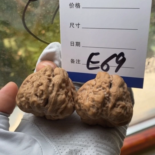 文玩核桃吊坠F****M41蛤蟆头