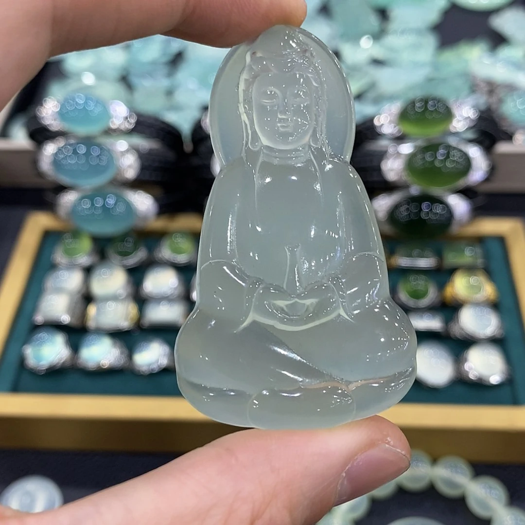 【闪购商品】未镶嵌蛇纹石玉吊坠