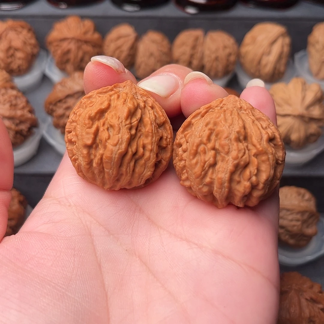 文玩核桃把件L雪花粗筋