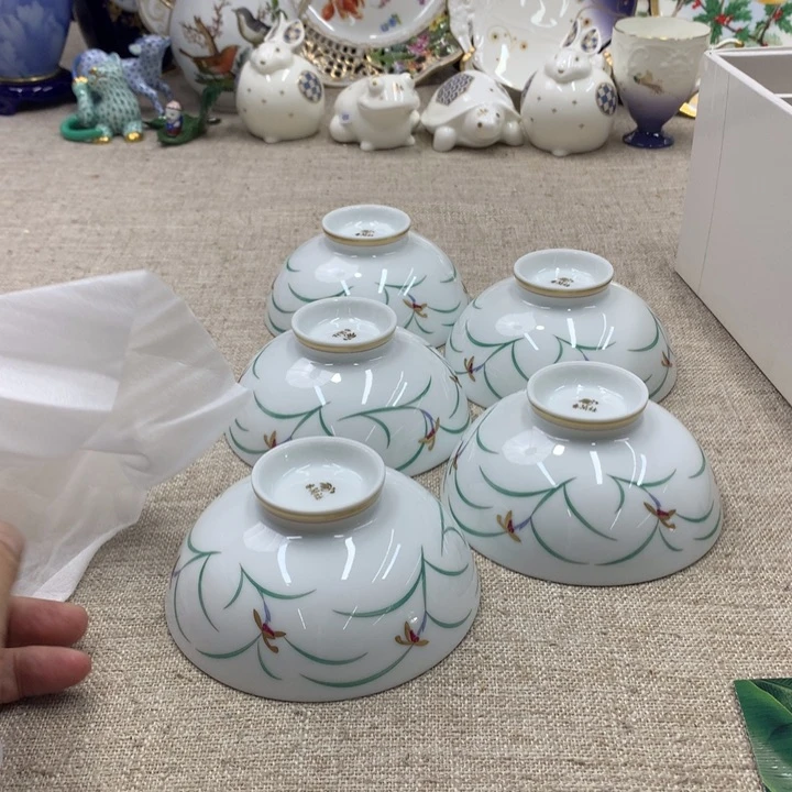 瓷片太**?哈哈哈哈哈哈