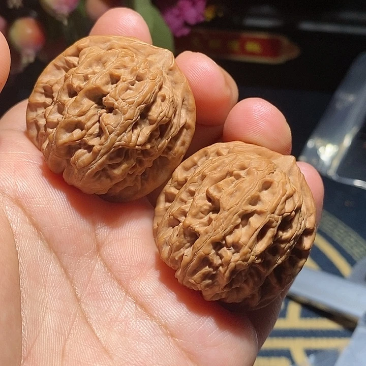 【闪购商品】文玩核桃吊坠k****王龙脉元宝