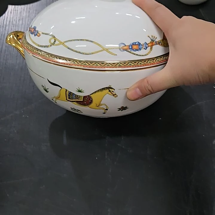 瓷片微瑕8寸一个爱玛汤锅一个666