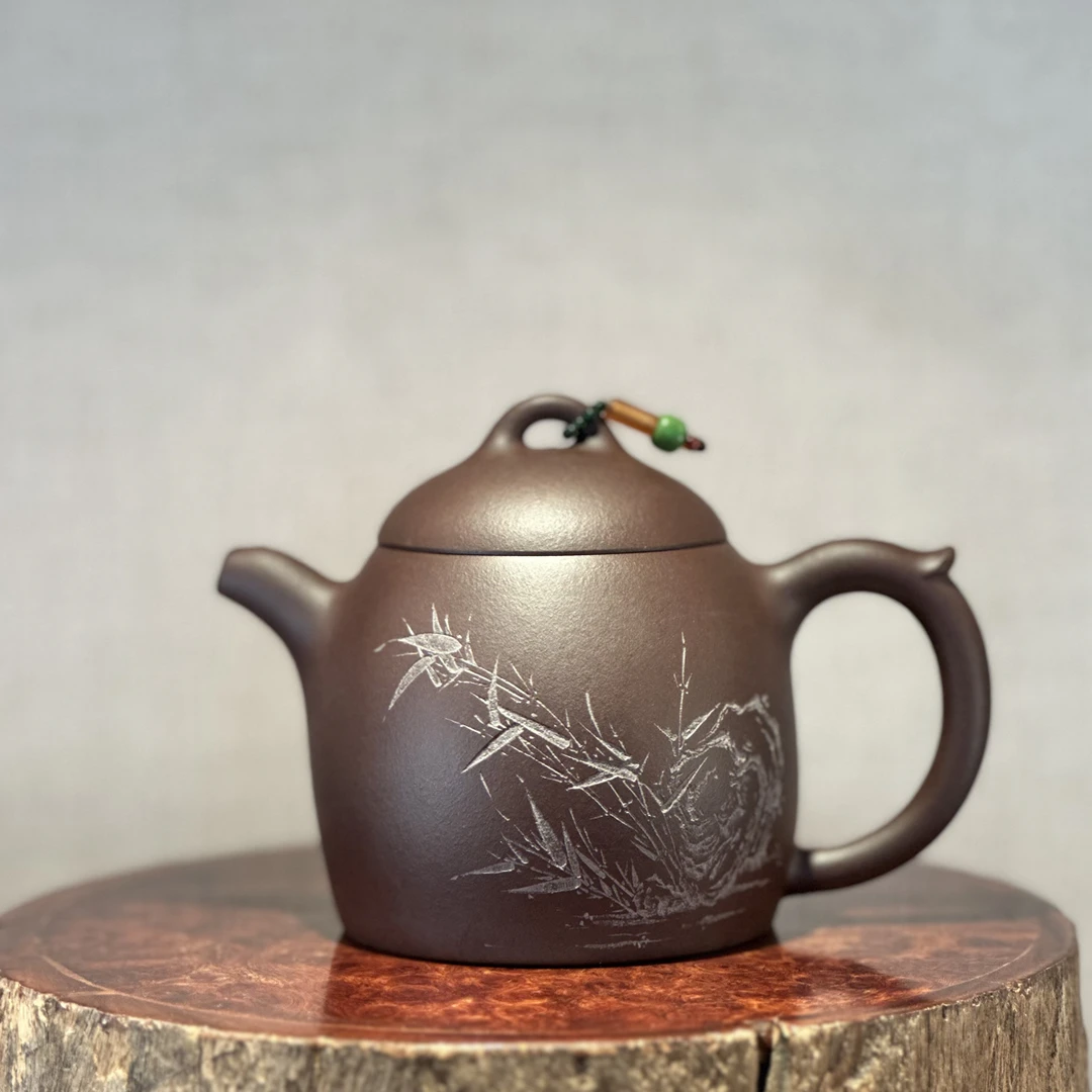 秦权——紫茄泥150cc（郭云飞手制、揽石刻绘）全手工制作原矿紫砂壶