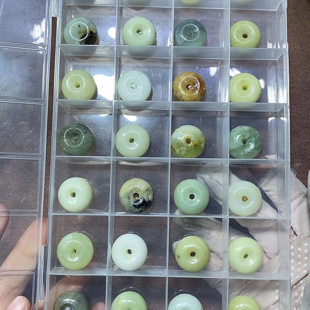 合金蛇纹石玉颈饰247