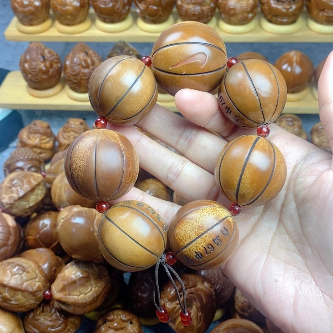 【闪购商品】其他橄榄核瑕疵篮球七颗