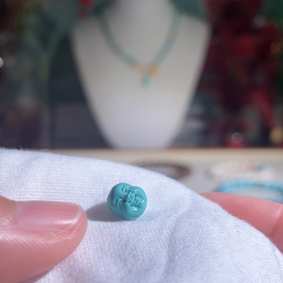 绿松石配饰未镶嵌