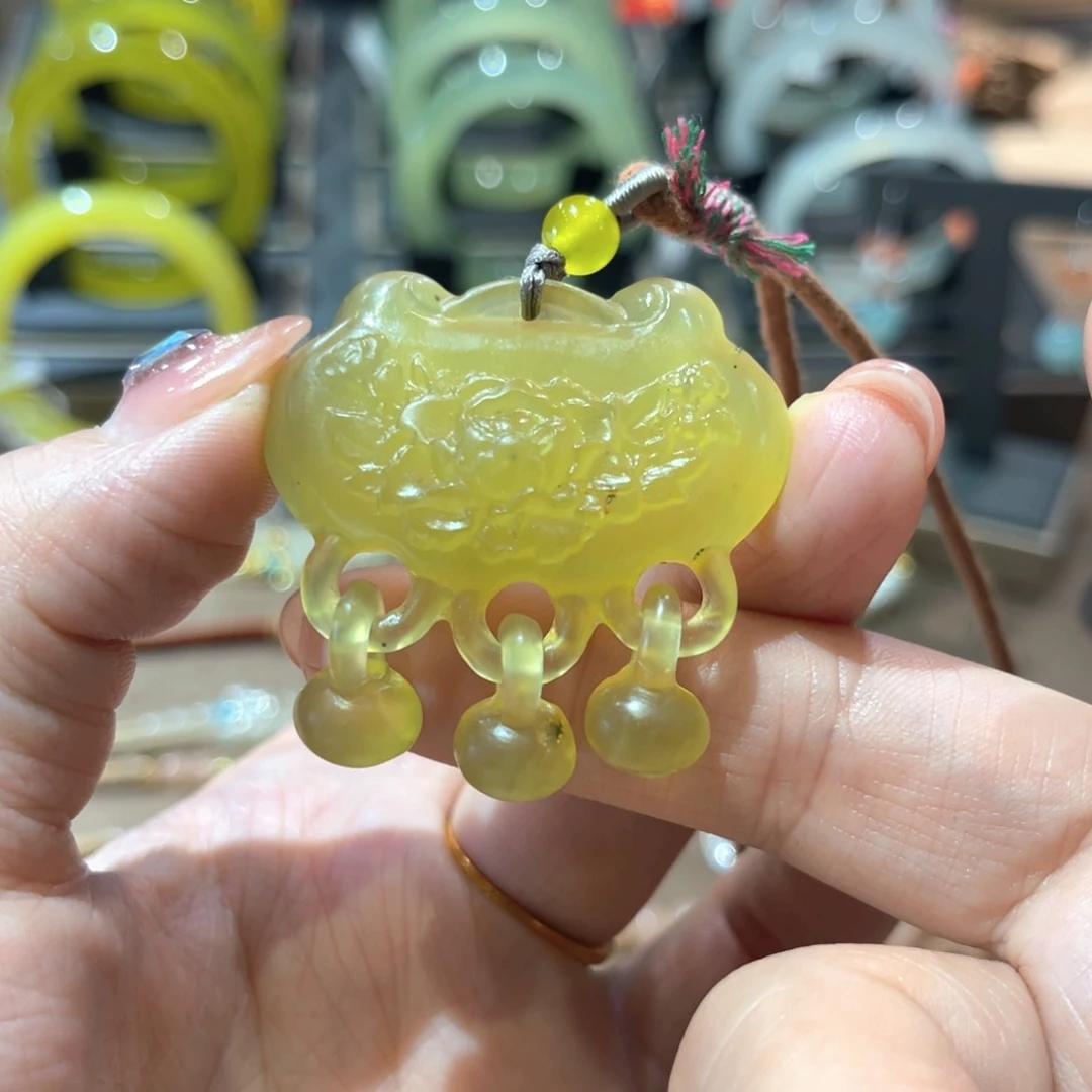 岫玉手镯未镶嵌手镯