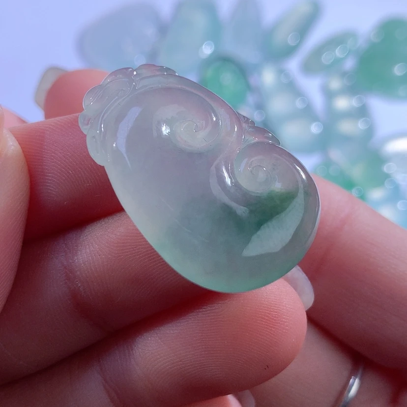 【闪购商品】翡翠颈饰未镶嵌缅甸翡翠