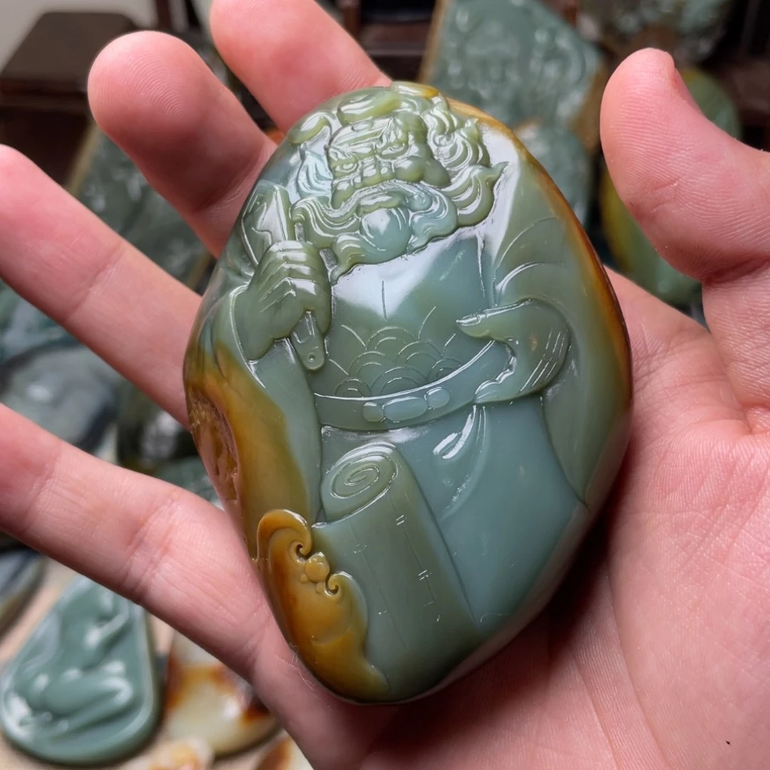 和田玉未镶嵌挂件钟馗