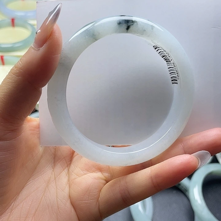 未镶嵌手镯翡翠56