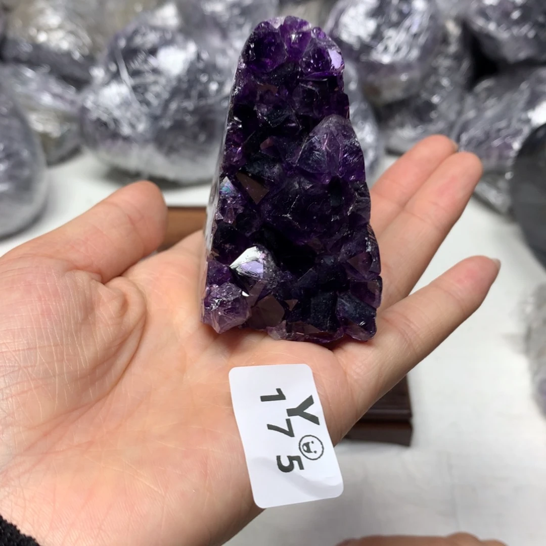 水晶摆件未镶嵌水晶
