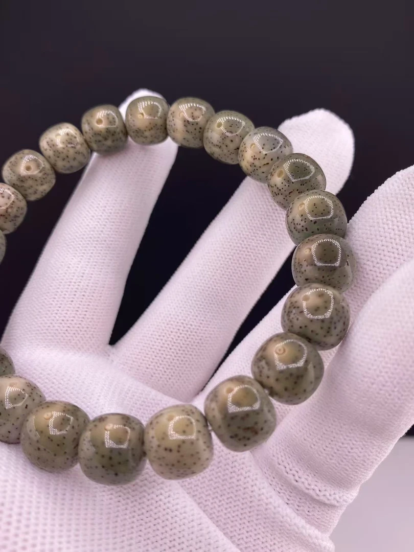 星月菩提_11❌10_冰绿针尖牛毛星单圈手串