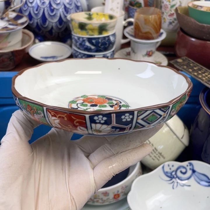 他家瓷器真美…开播了