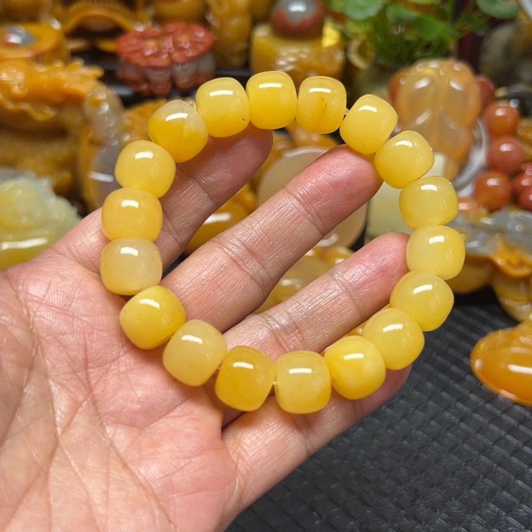 石英质玉未镶嵌颈饰